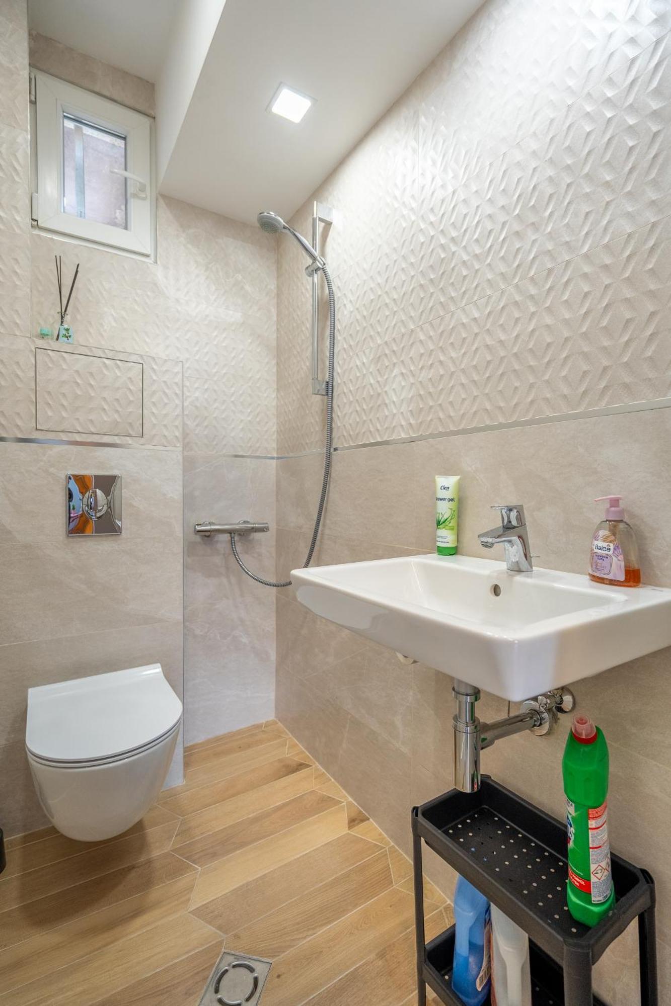 Downtown Apartment Eymi София Экстерьер фото